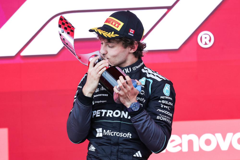 F1传奇罗斯伯格职业生涯高光瞬间与赛道故事全解析